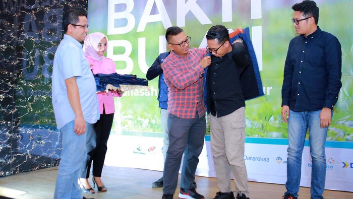 BSI berkolaborasi dengan Relawan Bakti BUMN. Mereka akan melakukan misi sosial dan lingkungan di Meunasah Asan, Aceh Timur.