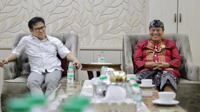 Cak Imin bersama Penglingsir Puri Agung Singaraja Anak Agung Ngurah Ugrasena