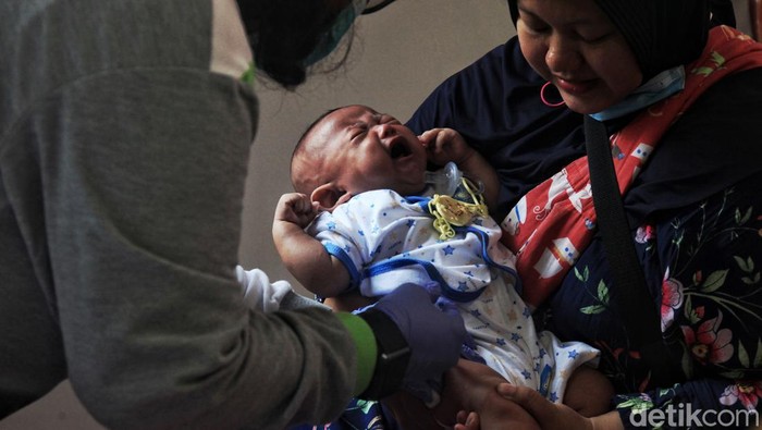 Lengkap! Daftar Layanan Cek Kesehatan Gratis untuk Bayi Baru Lahir Usia 2 Hari