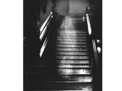 Foto Penampakan Hantu di Masa Silam yang Sulit Dijelaskan