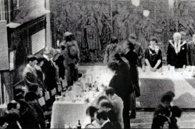 Foto penampakan hantu