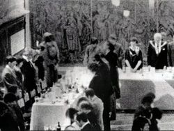 Foto Penampakan Hantu di Masa Silam yang Sulit Dijelaskan