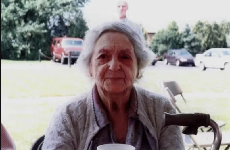 Foto penampakan hantu