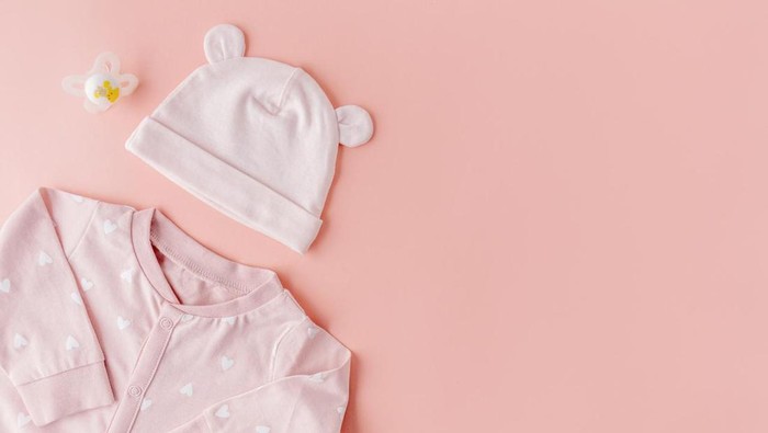 Ilustrasi Baju Bayi