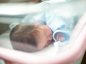 Iseng Tes DNA, Pasutri Ini Syok saat Tahu Tak Besarkan Anak Kandung