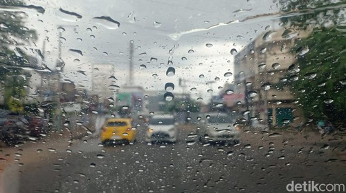 Ilustrasi curah hujan. BMKG Jambi memperdiksi hujan guyur sebagian wilayah Jambi hingga 19 Agustus.