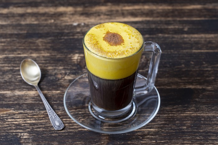 Kopi telur khas Vietnam yang creamy