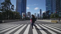 Saat itu, warga Jakarta dapat berjalan dengan kualitas udara yang sehat. Pradita Utama/detikcom.  