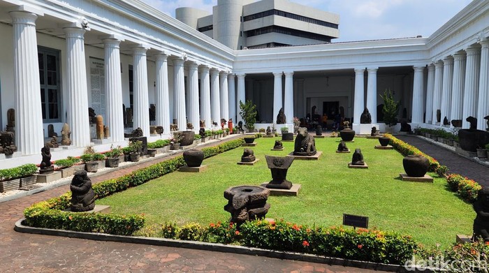 Museum Nasional atau Museum Gajah