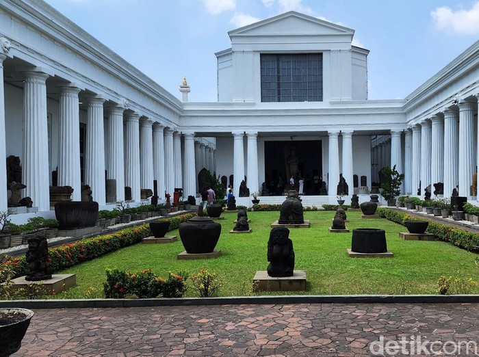 Museum Nasional atau Museum Gajah