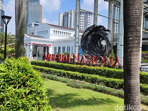 Robohnya (Plafon) Museum Nasional