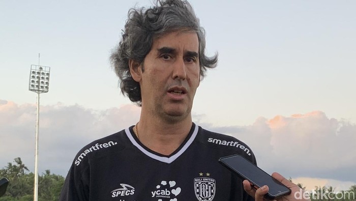 Pelatih Bali United FC Stefano Cugurra.