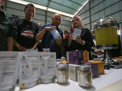 Penampakan Susu Ikan Indramayu yang Jadi Obat Stunting
