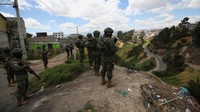 Patroli tentara dikerahkan menjelang pemilihan presiden yang akan digelar pada hari Minggu (20/8/2023).  
