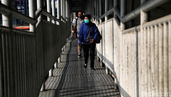 Dokter Paru Ungkap Jenis Masker Paling Efektif Tangkal Polusi!