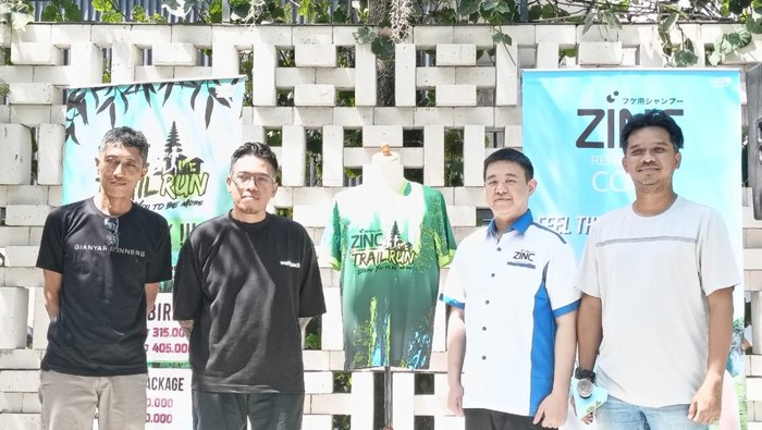 Press conference event Zinc Trail Run-Dare You to Be More yang digelar pada Selasa (15/8/2023) di Jalan Prof. Moh. Yamin No. 99X Denpasar, Bali. (Ni Made Lastri Karsiani Putri-detikBali)