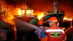 Puluhan Kapal Nelayan di Pelabuhan Jongor Tegal Terbakar