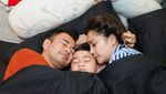 Suasana Perayaan Ultah ke-8 Rafathar di Atas Kasur