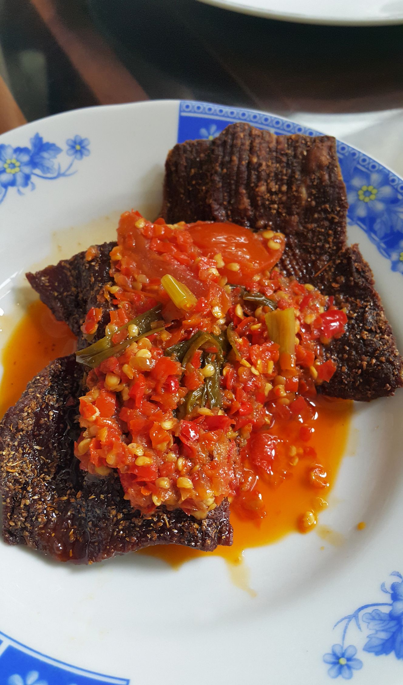 RM Padang yang populer dengan menu unik