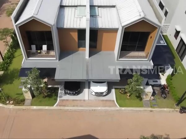 11 Sudut Rumah Mewah Farida Nurhan