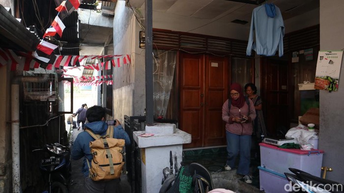 Suasana di kawasan Dago Elos, Kota Bandung pasca bentrok polisi dan warga.