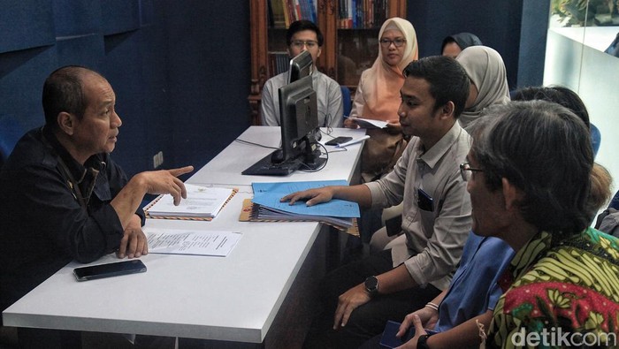 Tak Mengubah Aturan Keterwakilan Perempuan, KPU Dilaporkan ke DKPP Tak Mengubah Aturan Keterwakilan Perempuan, KPU Dilaporkan ke DKPP