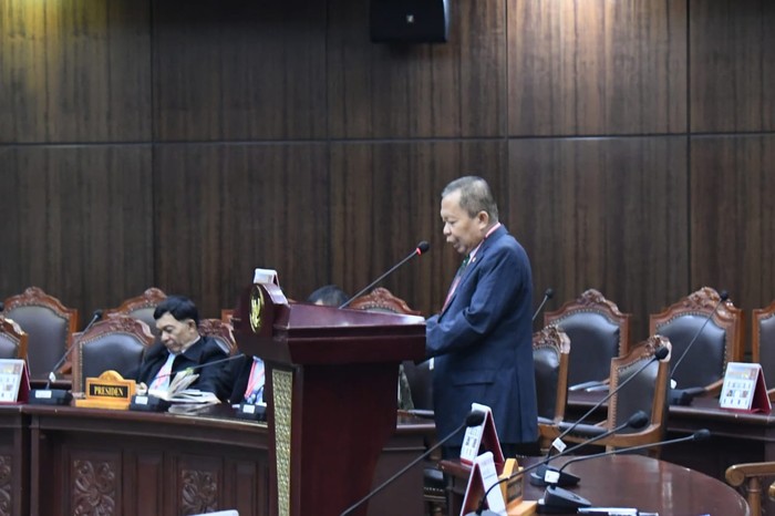 Wakil Ketua MPR RI Arsul Sani menghadiri Sidang Pleno Mahkamah Konstitusi yang membahas uji materiil kewenangan konstitusional MPR.