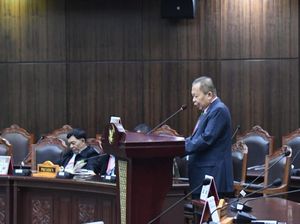 PPP Geser Arsul Sani ke Komisi II DPR, Ada Apa?