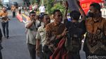 Aksi Aktivis Coba Terobos Balai Kota, Tuntut Penanganan Polusi Jakarta