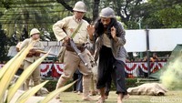 Selain itu, pementasan drama tersebut juga dapat memberikan wawasan kepada masyarakat tentang apa yang sebelumnya terjadi pada saat 17 Agustus 1945.