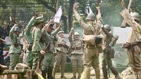 Para aktor memerankan aksi teatrikal sosio drama di Museum Perumusan Naskah Proklamasi, Rabu (16/08/2023).