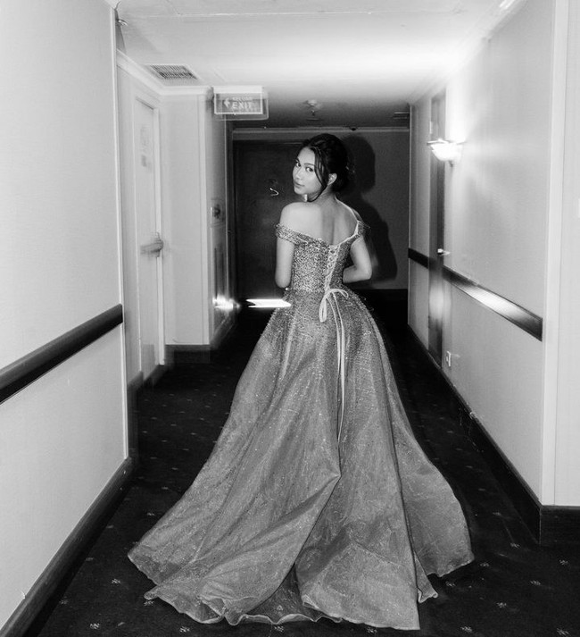 Di media sosial, baik Pratama dan Azizah atau Zize, tidak pernah membagikan potret kebersamaan mereka. Mereka juga belum mengkonfirmasi tentang rencana pernikahan. Foto: Instagram @azizahsalsha_