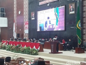 Gubsu Cerita Dilarang Sambutan Tanpa Naskah gegara Suka Asal Ngomong