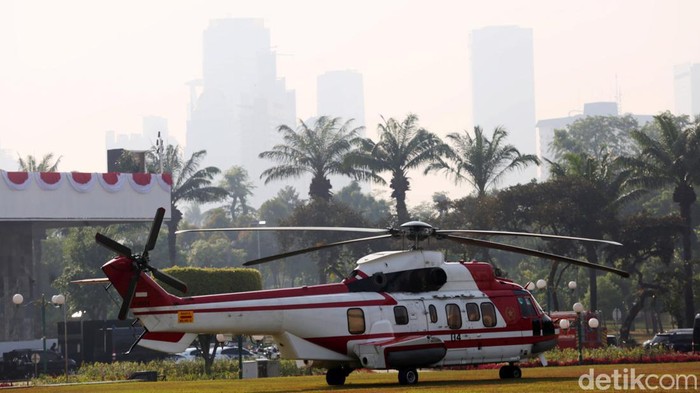 Sidang tahunan MPR/DPR/DPD RI 2023 digelar hari ini. Sejumlah kendaraan taktis dan helikopter kepresidenan disiagakan di sekitar gedung DPR.
