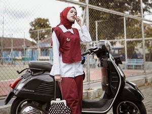 8 Ide OOTD Outfit Merah Putih dan Hijab untuk Rayakan HUT Kemerdekaan RI