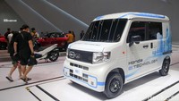 Honda N-Van merupakan pengembangan dari kei car Honda N-Series yang dipasarkan di Jepang.