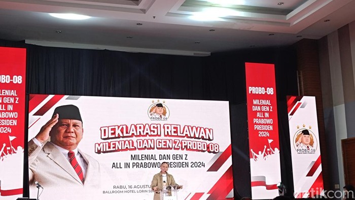 Iwan Bule menghadiri deklarasi relawan Prabowo