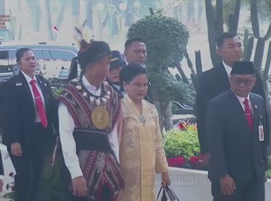 Jokowi Pakai Baju Adat Tanimbar Maluku di Sidang Tahunan MPR