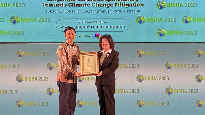 Kalbe Farma Raih Penghargaan Gold BISRA 2023 Ajang penghargaan Bisnis Indonesia Corporate Social Responsibility Awards (BISRA) 2023 sukses digelar. Sejumlah perusahaan meraih penghargaan.