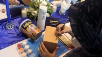 Sudah lebih dari 35 tahun setia melindungi rumah keluarga Indonesia, Aquaproof pelopor cat pelapis anti bocor tiada hentinya berkomitmen untuk berinovasi menghadirkan produk-produk berkualitas yang memenuhi kebutuhan konsumennya. 