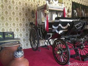 Sejarah Kereta Kencana Ki Jaga Rasa yang Dipilih Bawa Bendera Pusaka