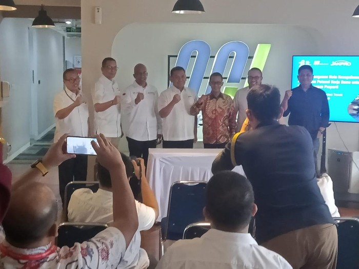 Kerja sama MRT dan Jakpro/Alvin Setiawan