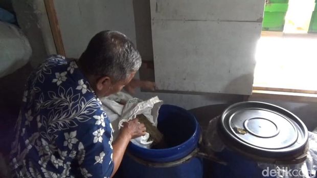 Kopi excelsa baceman madu di Jombang