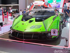 Lamborghini Essenza SCV12 Jadi Mobil Termahal di GIIAS 2023