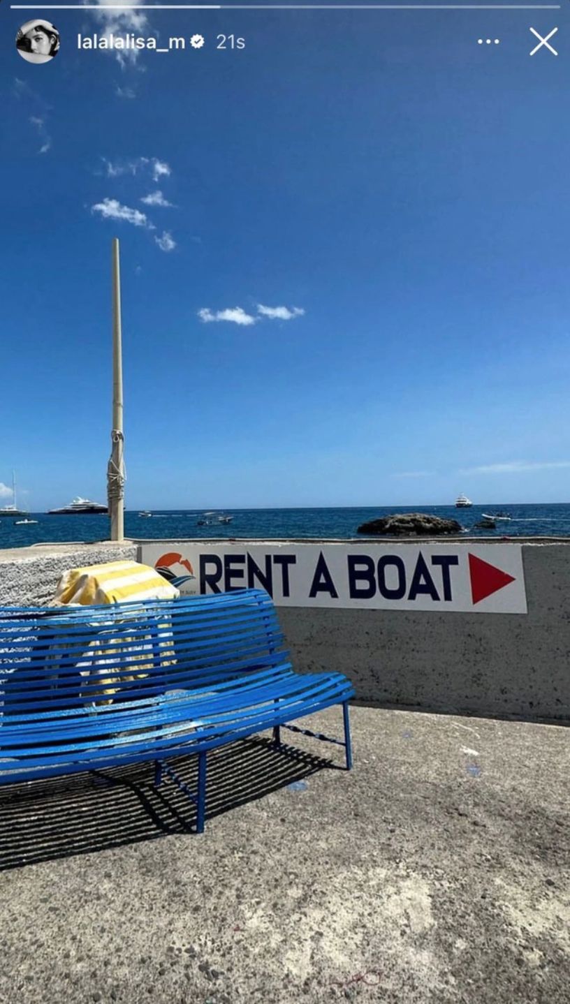 Lisa BLACKPINK hapus Instagram Story ini saat liburan di Yunani Lisa BLACKPINK hapus Instagram Story ini saat liburan di Yunani