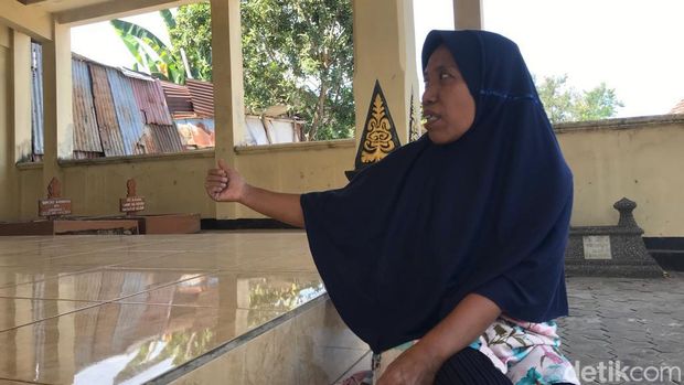 Penjaga makam, Rondiyatni