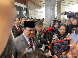 Jokowi Tak Masalah Capres Pasang Fotonya di Baliho, Ini Respons Prabowo