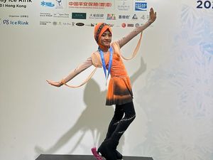 Mikaila Kaia Fathima Putri Ippho Santosa Sabet 2 Emas dan 1 Perunggu di Skate Asia