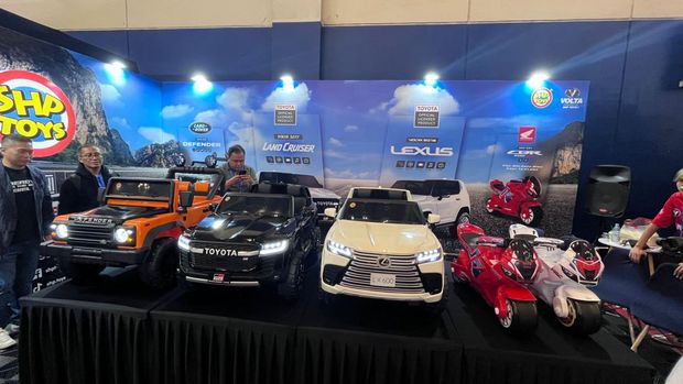 Mobil dan motor mainan SHP Toys di GIIAS 2023