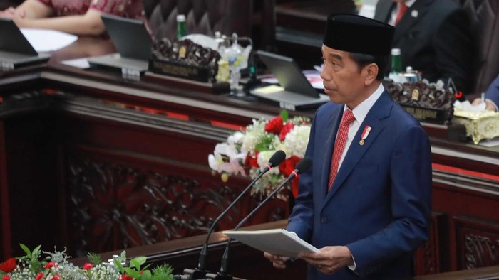 Presiden Joko Widodo (Jokowi)  menyampaikan pidato RUU RAPBN 2024 beserta nota keuangan, di DPR, Rabu (16/8/2023).